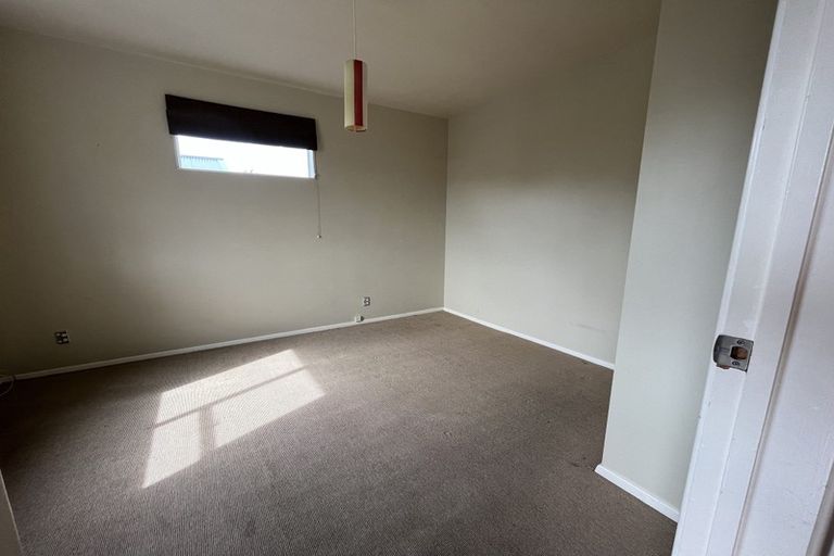 Photo of property in 11 Baldwin Street, Moera, Lower Hutt, 5010