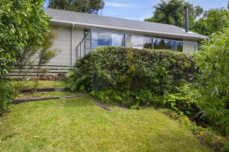 Photo of property in 73 Kaiuru Avenue, Pukawa Bay, Turangi, 3381