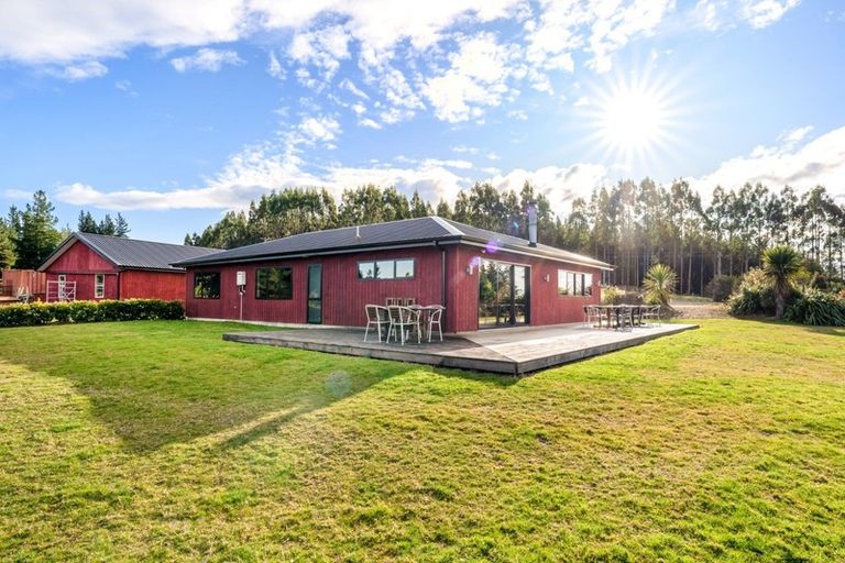 Photo of property in 914 Finlayson Road, Taieri Beach, Taieri Mouth, 9091