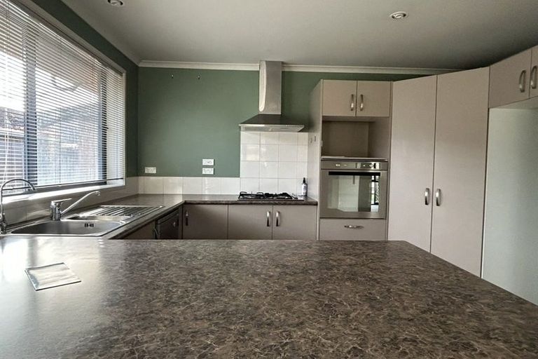 Photo of property in 42 Te Manatu Drive, Huntington, Hamilton, 3210