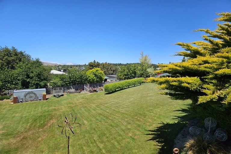 Photo of property in 13 Tekapo-twizel Road, Lake Tekapo, 7999