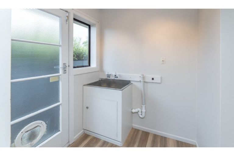 Photo of property in 20 Clydesdale Street, Woolston, Christchurch, 8062