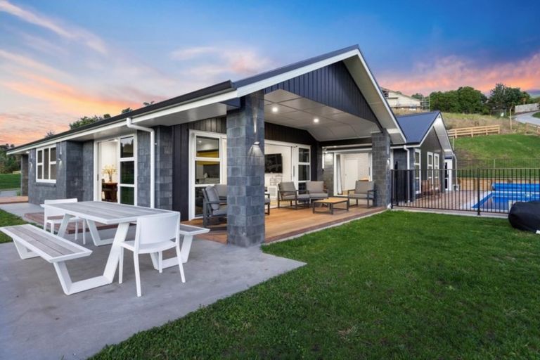 Photo of property in 84 Stableford Drive, Greerton, Tauranga, 3112