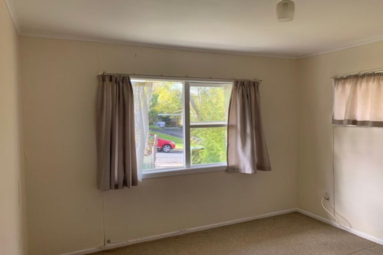 Photo of property in 18 Ramillies Place, Glenfield, Auckland, 0629