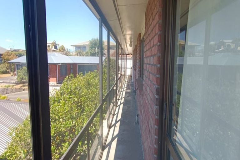 Photo of property in 12b Bronte Place, Whalers Gate, New Plymouth, 4310
