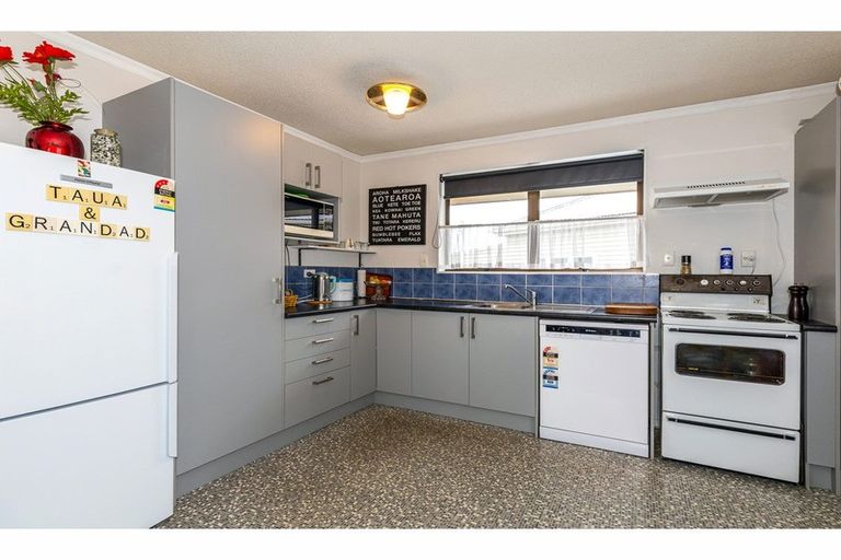 Photo of property in 1/89 Avenue Road, West End, Timaru, 7910