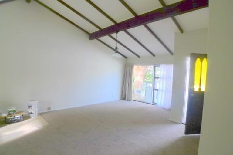 Photo of property in 44 Weka Street, Miramar, Wellington, 6022