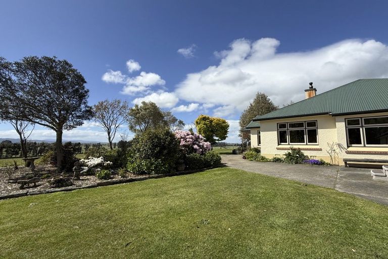 Photo of property in 68 Allan Road, Waikoura, Otautau, 9682