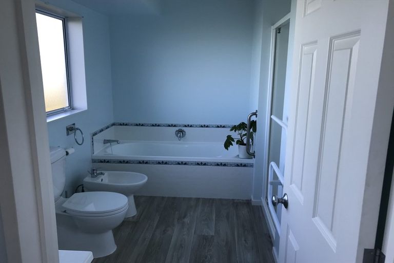 Photo of property in 10 Newton Watts Drive, Kerikeri, 0294