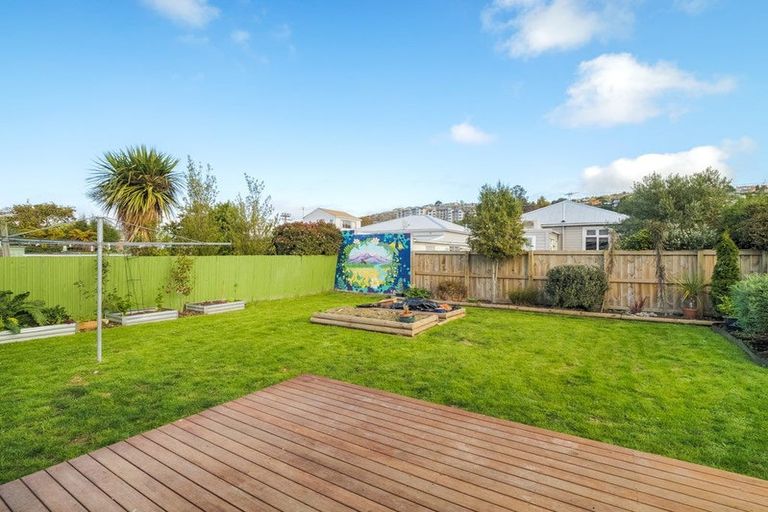 Photo of property in 43 Richmond Street, Forbury, Dunedin, 9012