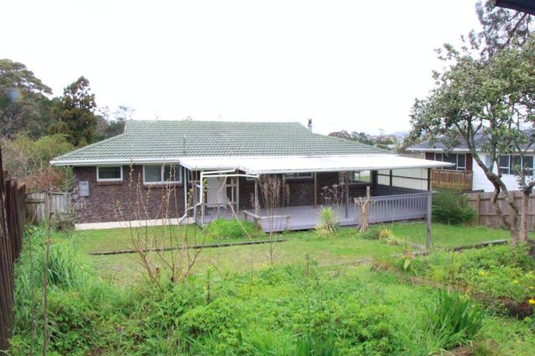 Photo of property in 39 Zita Maria Drive, Massey, Auckland, 0614
