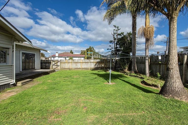 Photo of property in 14 Kauika Road, Avenues, Whangarei, 0110