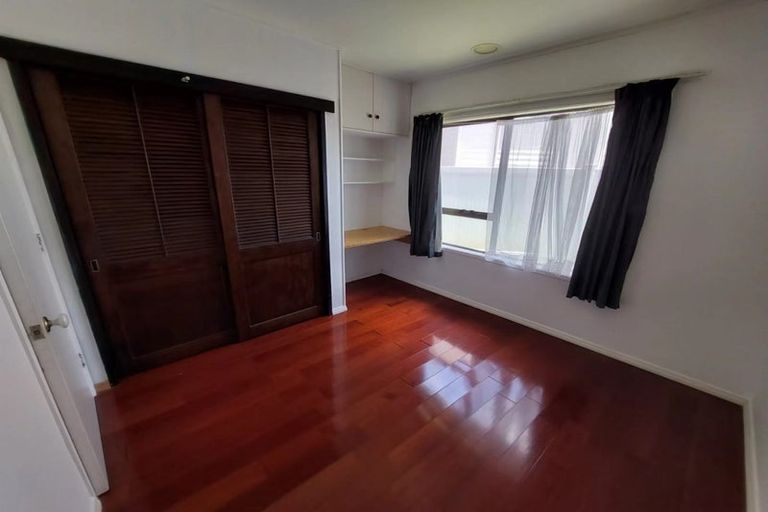 Photo of property in 40 Tudor Road, Henderson, Auckland, 0610