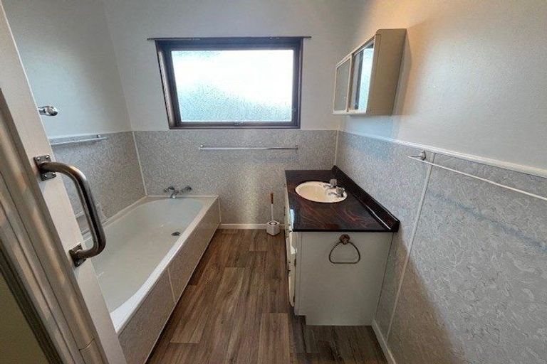 Photo of property in 1/131 Union Road, Howick, Auckland, 2014