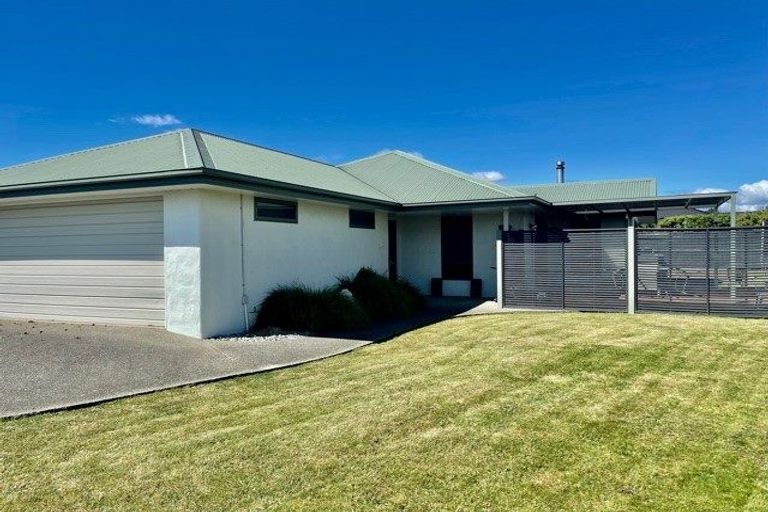 Photo of property in 5 Sixpenny Lane, Brightwater, 7022