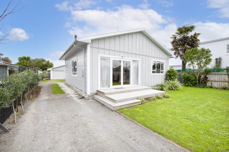 Photo of property in 172 Vigor Brown Street, Napier South, Napier, 4110
