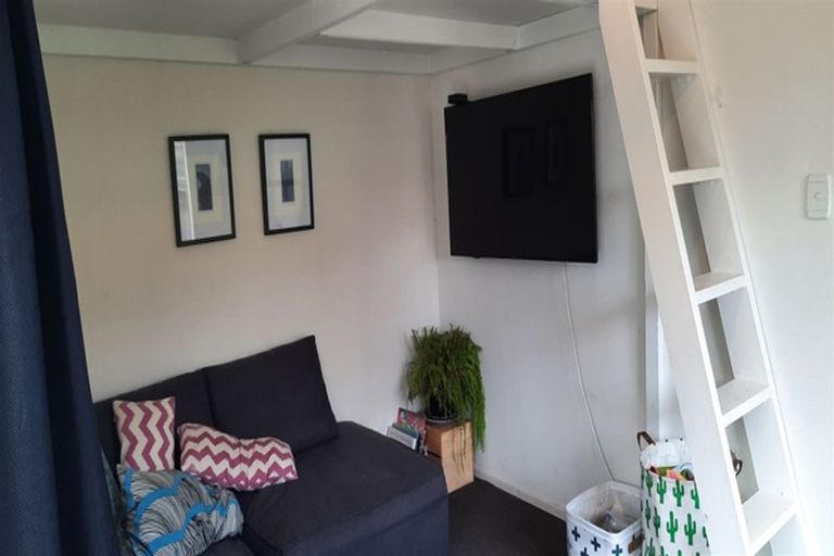 Photo of property in 32a Jennifer Street, Bryndwr, Christchurch, 8053