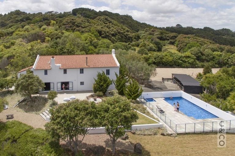 Photo of property in 93 Taylor Road, Waimauku, 0882