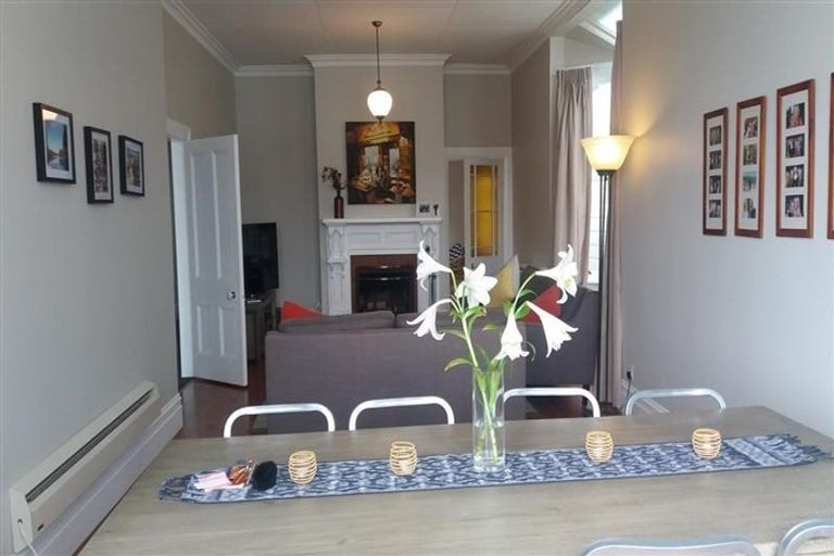 Photo of property in 6 Baring Street, Oriental Bay, Wellington, 6011