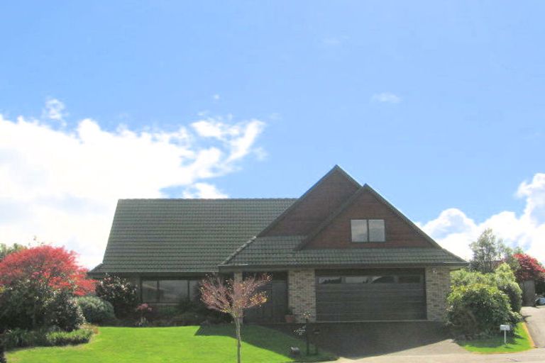 Photo of property in 18 Thelma Place, Lynmore, Rotorua, 3010