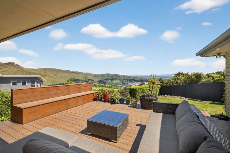 Photo of property in 46 Rockview Place, Mount Pleasant, Christchurch, 8081