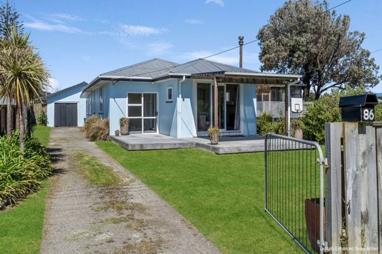 Photo of property in 86 Rua Avenue, Waitarere Beach, Levin, 5510