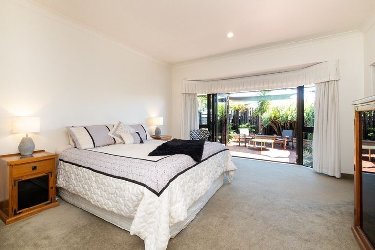 Photo of property in 185 Te Mata Road, Havelock North, 4130