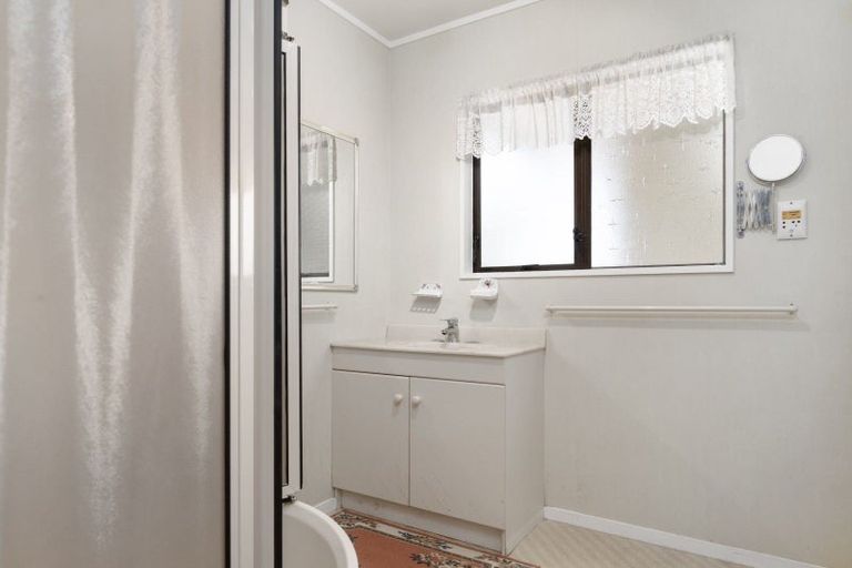 Photo of property in 2 Alexander Street, Katikati, 3129