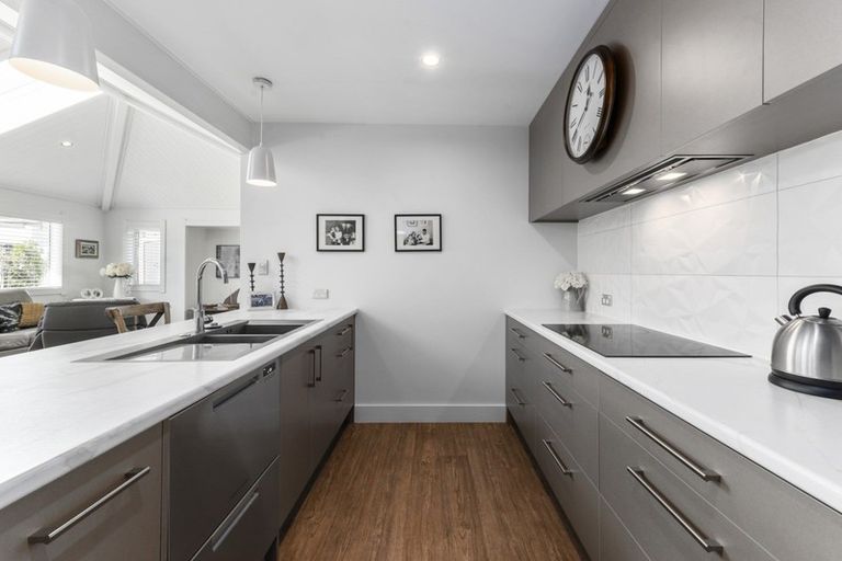 Photo of property in 1a Rogers Place, Kinloch, Taupo, 3377