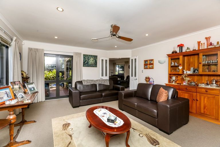 Photo of property in 19a Shelter Grove, Frankleigh Park, New Plymouth, 4310