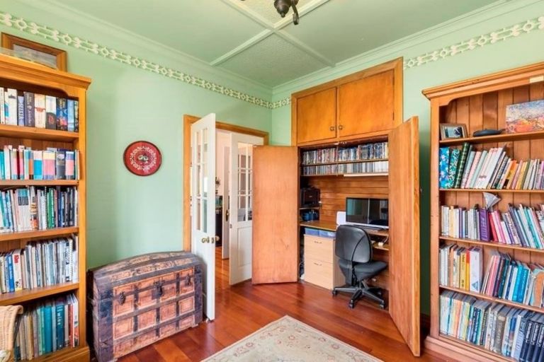 Photo of property in 9 Hathaway Avenue, Boulcott, Lower Hutt, 5010