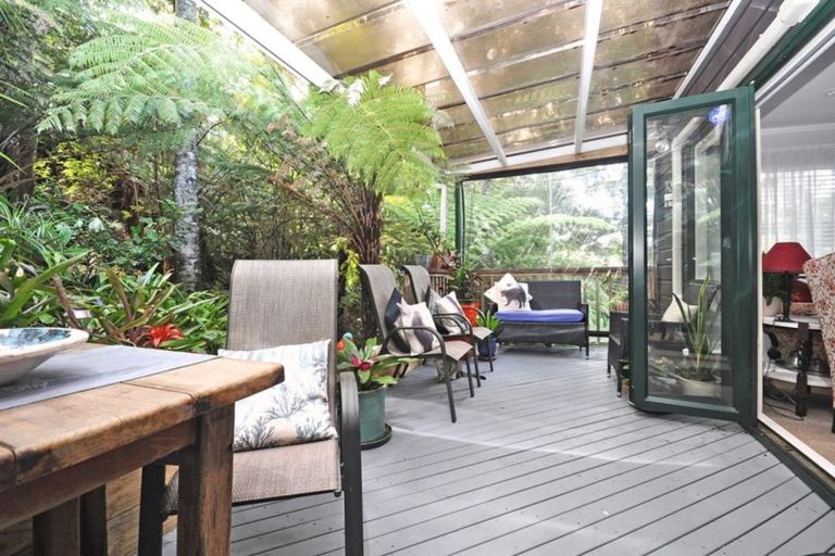 Photo of property in 1/13 Fernwood Grove, Bayview, Auckland, 0629