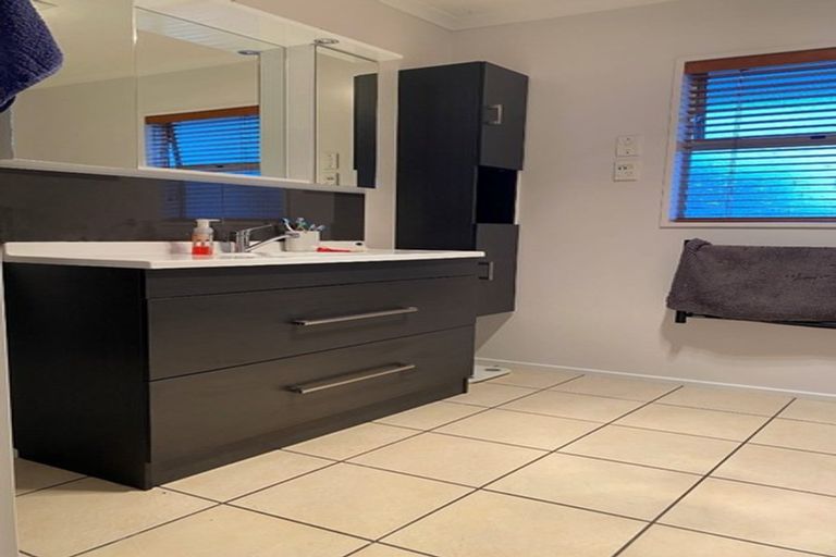 Photo of property in 5 Liverpool Crescent, Tamatea, Napier, 4112