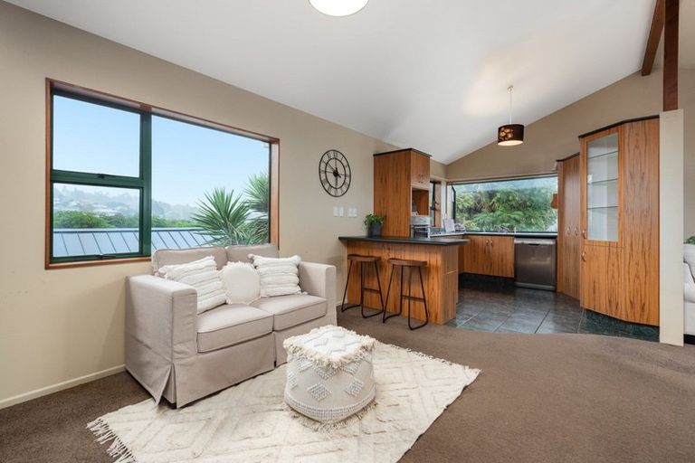 Photo of property in 17 Vanderbilt Place, Welcome Bay, Tauranga, 3112