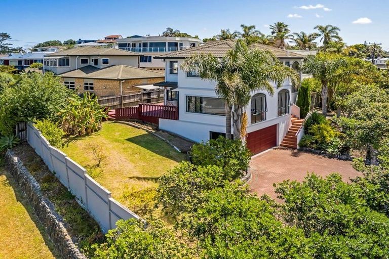 Photo of property in 2a Mizpah Road, Torbay, Auckland, 0630