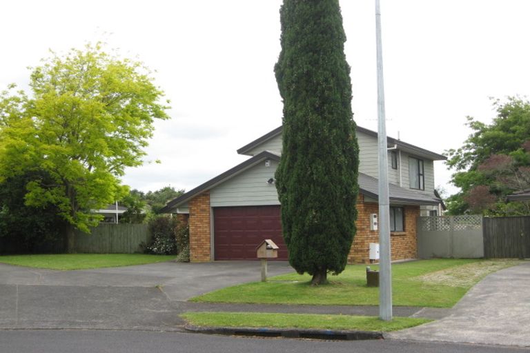 Photo of property in 20 Reynard Terrace, Conifer Grove, Takanini, 2112