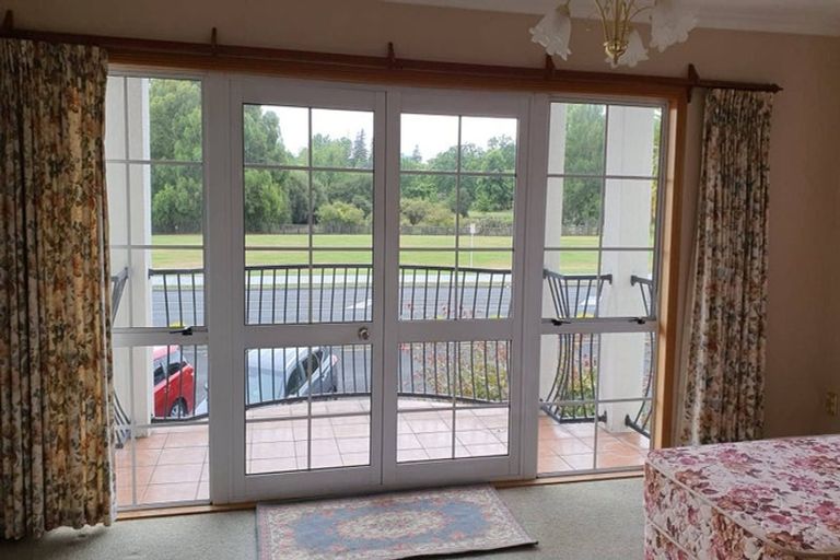 Photo of property in 4/1336 Pukuatua Street, Rotorua, 3010