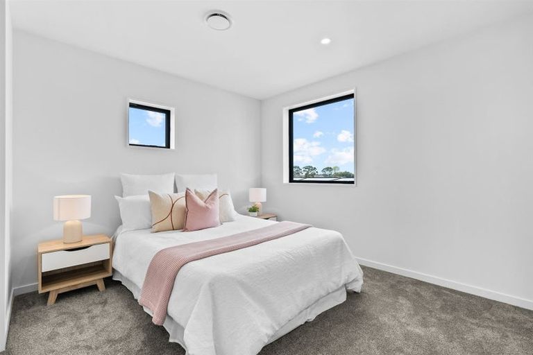 Photo of property in 6/6 Skibbereen Drive, Halswell, Christchurch, 8025