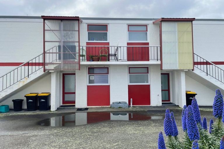 Photo of property in 5/255 Coutts Street, Rongotai, Wellington, 6022