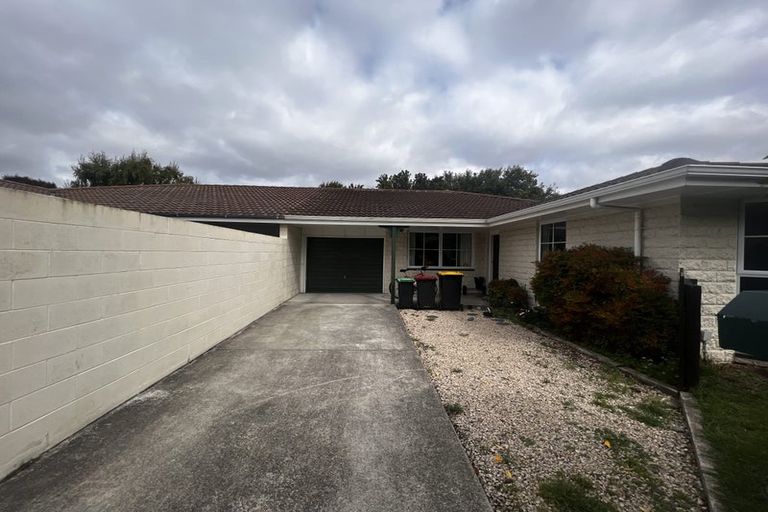 Photo of property in 115a Waimairi Road, Ilam, Christchurch, 8041