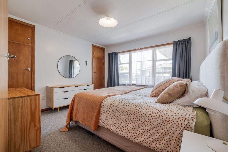 Photo of property in 28 Winchester Street, Awapuni, Palmerston North, 4412