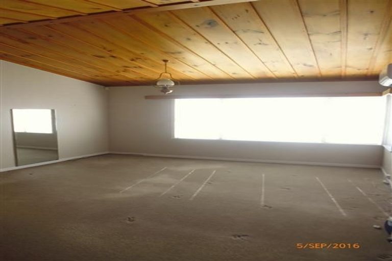 Photo of property in 5 Willis Avenue, Pukekohe, 2120