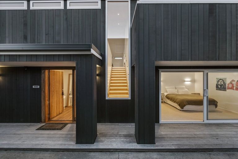 Photo of property in 112 Karewa Parade, Papamoa Beach, Papamoa, 3118