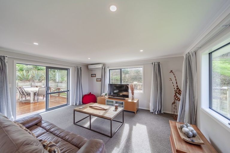 Photo of property in 5 Windsor Road, Waipawa, 4210