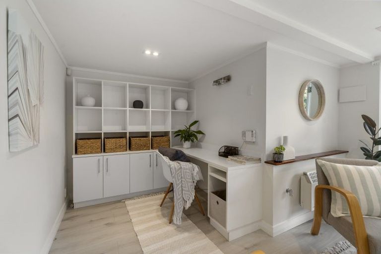 Photo of property in 1 St Leonards Road, Devonport, Auckland, 0624