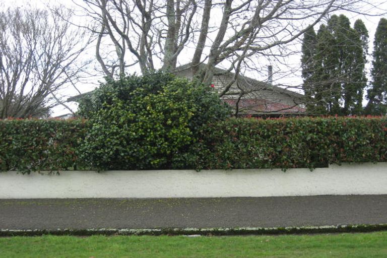 Photo of property in 56 Kent Street, Carterton, 5713