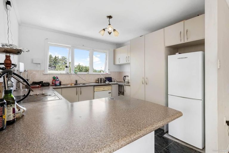 Photo of property in 11 Westney Road, Mangere, Auckland, 2022