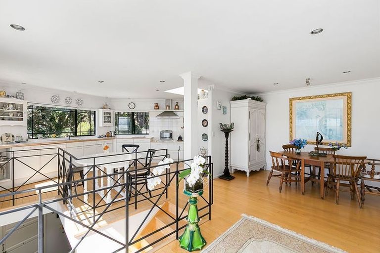 Photo of property in 3/79 Grafton Road, Roseneath, Wellington, 6011