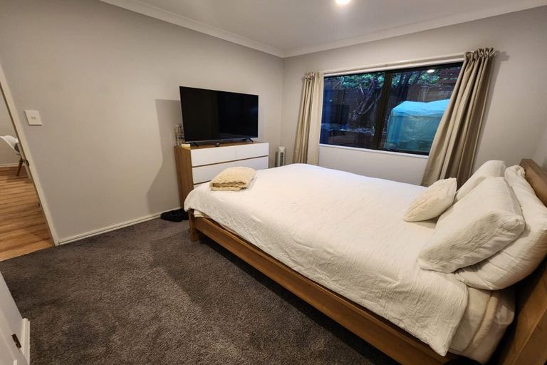 Photo of property in 28 Langana Avenue, Browns Bay, Auckland, 0630