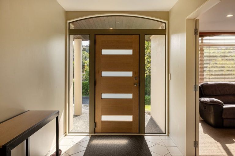 Photo of property in 8 Wouldbank Way, Welcome Bay, Tauranga, 3112